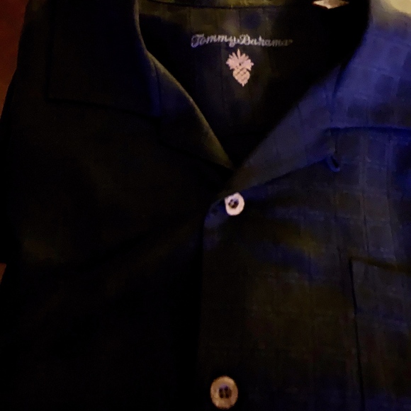 XLX Tommy Bahama Short Sleeve Silk Camp Shirt - Picture 1 of 2
